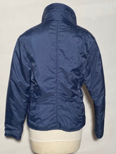 Vintage Blue And White Ski Jacket Size Medium