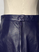 Purple Leather By Skirt Deja Vu Size Small - Waist 28