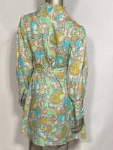 Early 1970s Green Textured 2 Piece Polyester Belted Mini Paisley Shift Dress