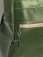 Vintage Green Duffle Travel Accessories Tote By Skyway