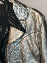 Early 1970s Men's Rocker Silver Metallic Leather Jacket Size Small