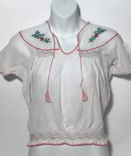 1980s Embroidered Peasant Top Made In India Size M